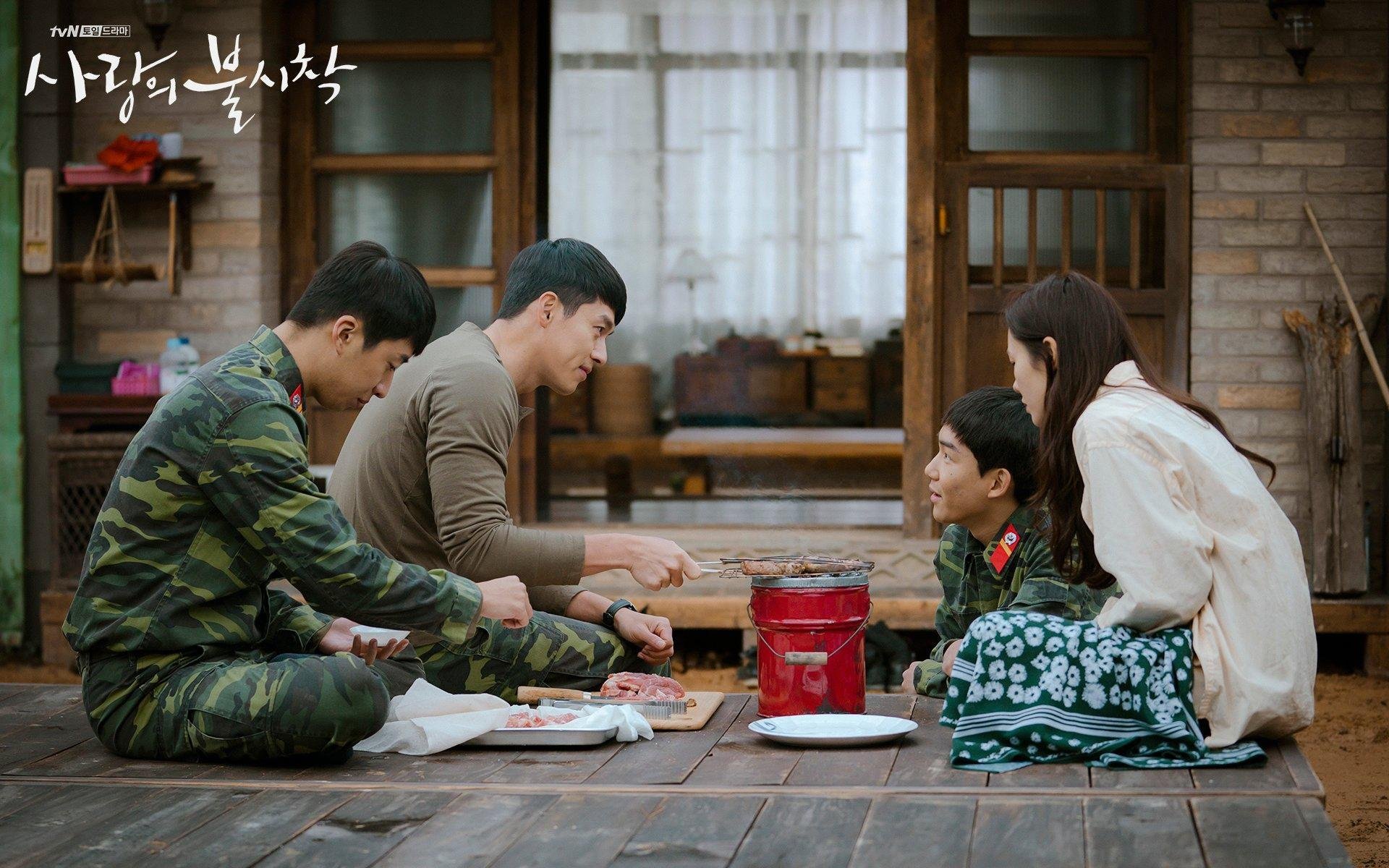 剧场内外的对决:场上场下的激烈斗争,剧场的剧