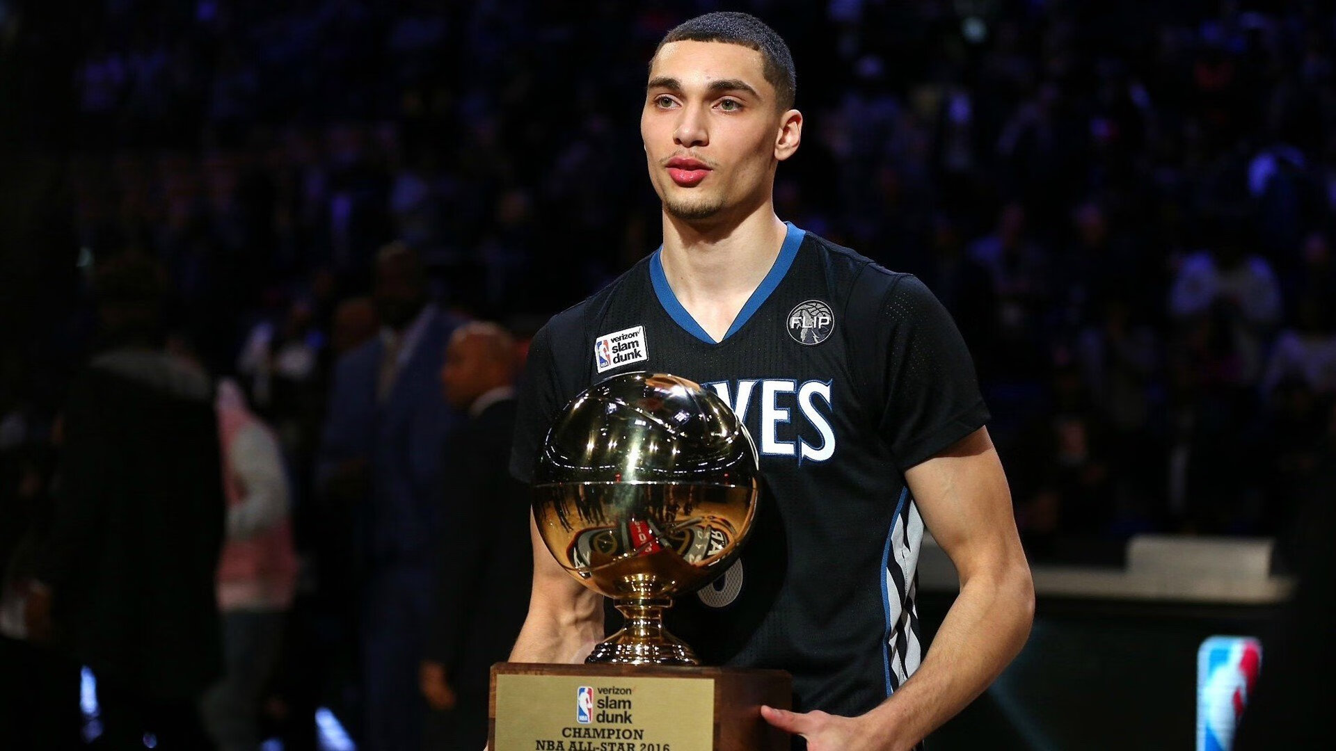 赛季亮点:每个球队都值得回味的个人英勇瞬间,过往赛季球员