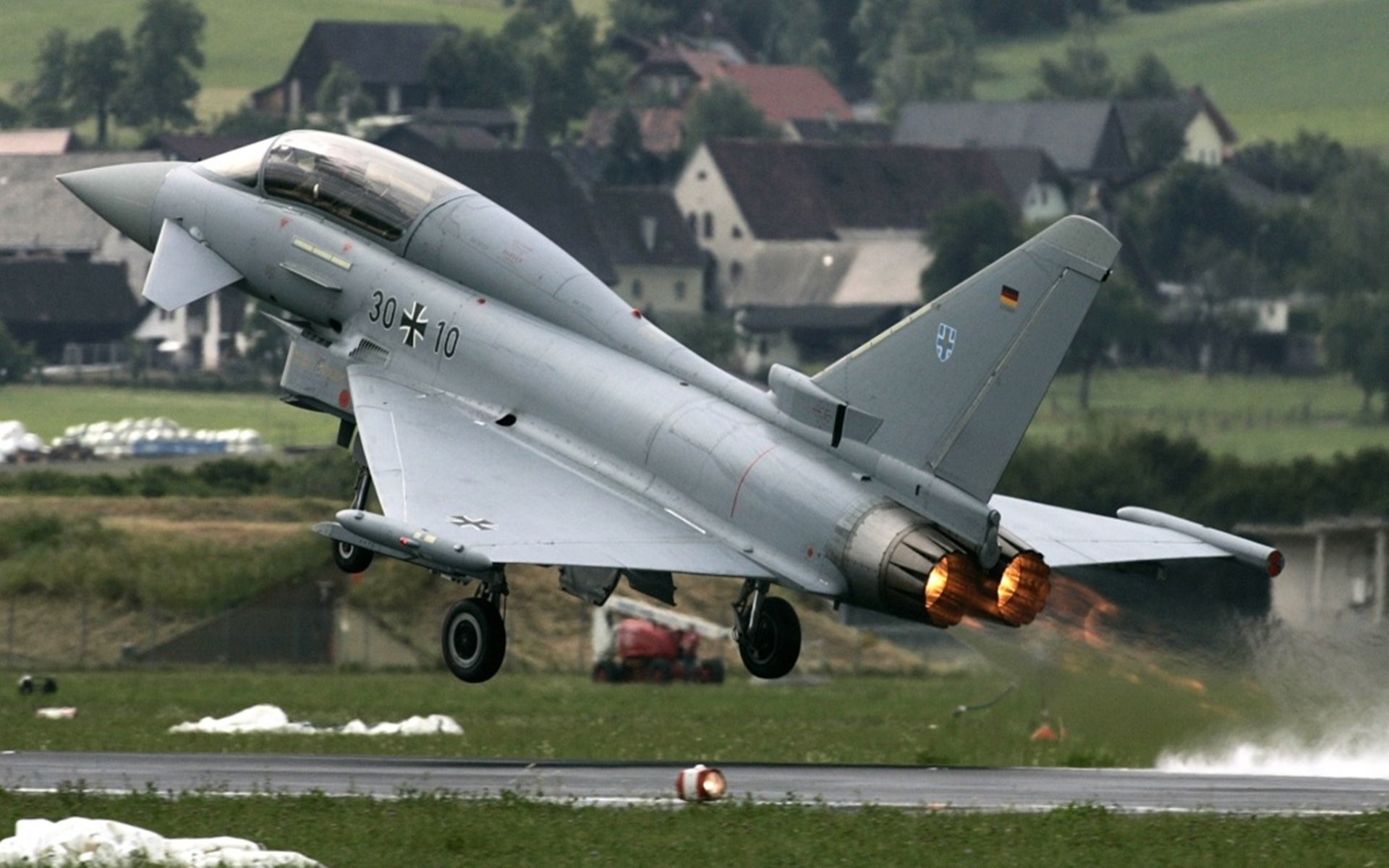 开云官方网站-勒沃库森引援问题，俱乐部有意签下新后卫，勒沃库森新帅