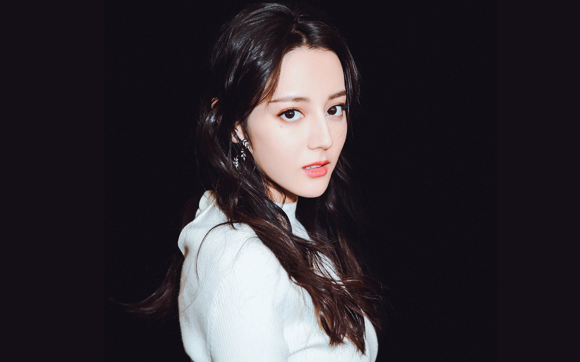 kaiyun.com-欧洲球队一触即发的对决，谁将捧起冠军奖杯？，欧洲联赛夺冠最多的球队