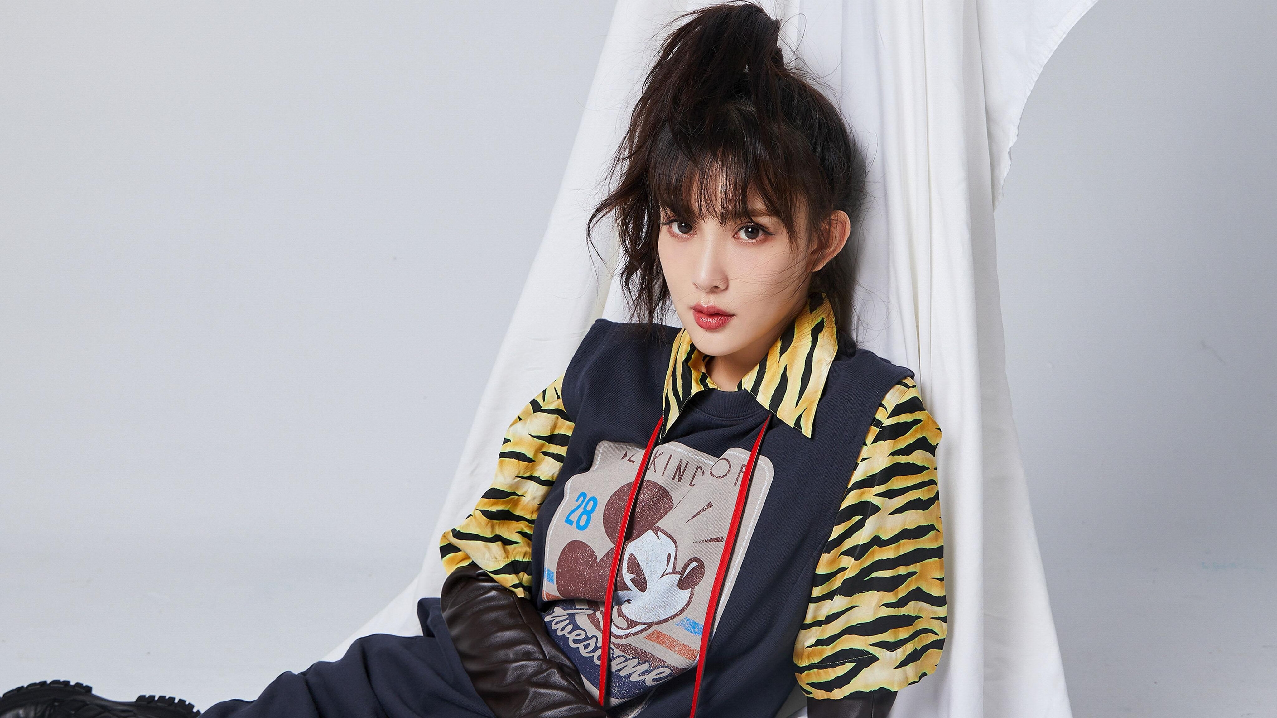 球队防守疲软,三分球逐渐成为软肋,三分球防守犯规