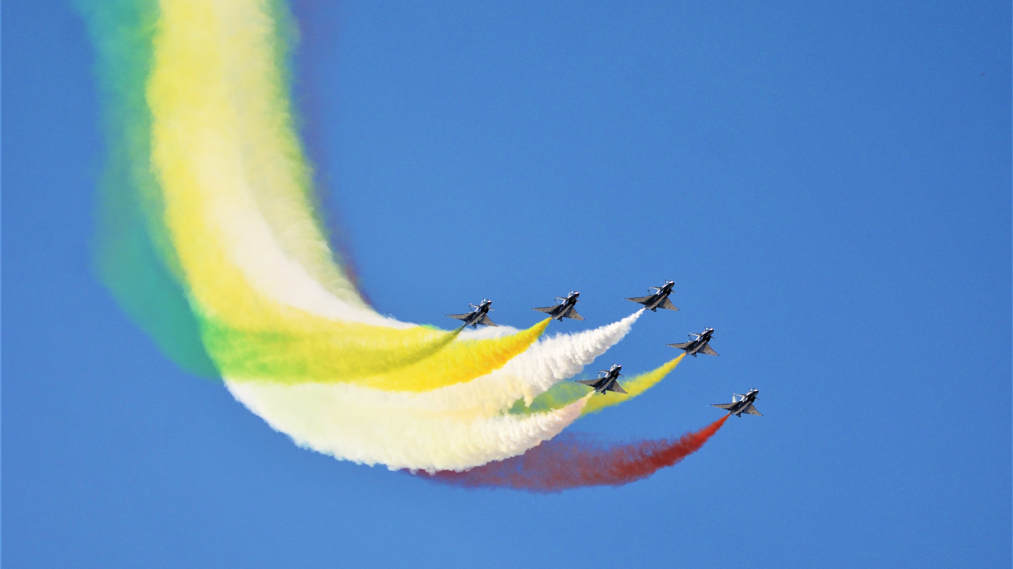 法国橄榄球在欧洲赛场上崭露头角,继续书写辉煌,法国橄榄球年历